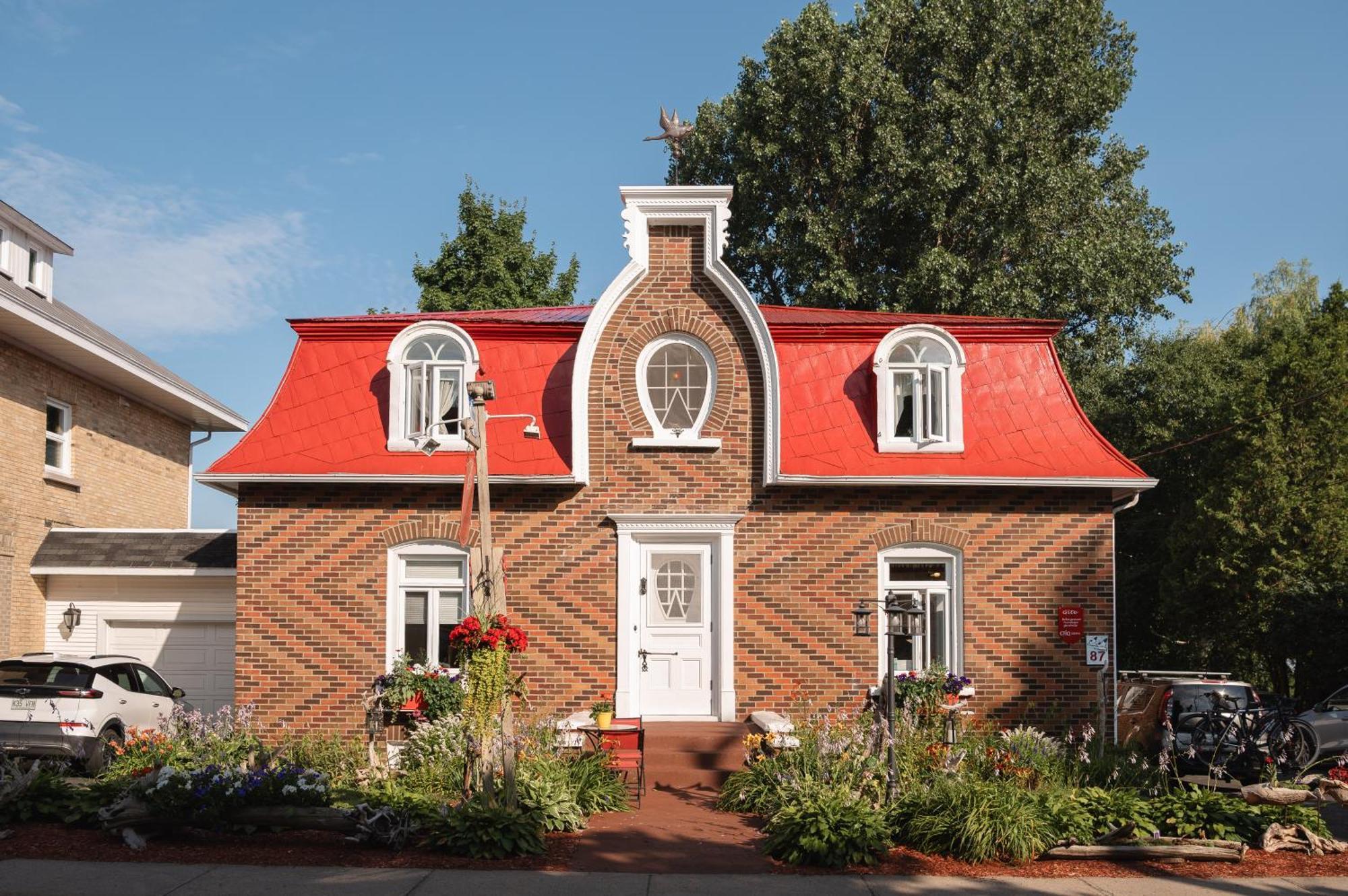 Maison De L'anse Aux Oies / Couette-café *